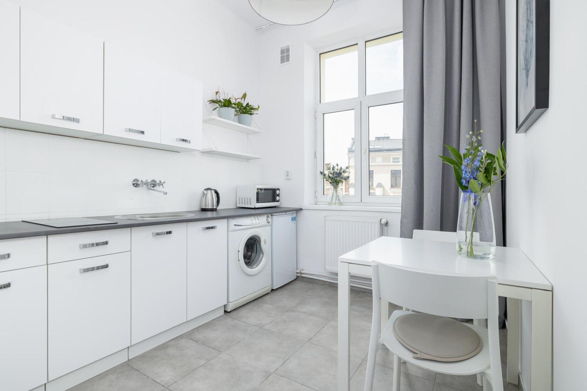 1-Bedroom Apartment - Dluga 65 Street Krakau Buitenkant foto