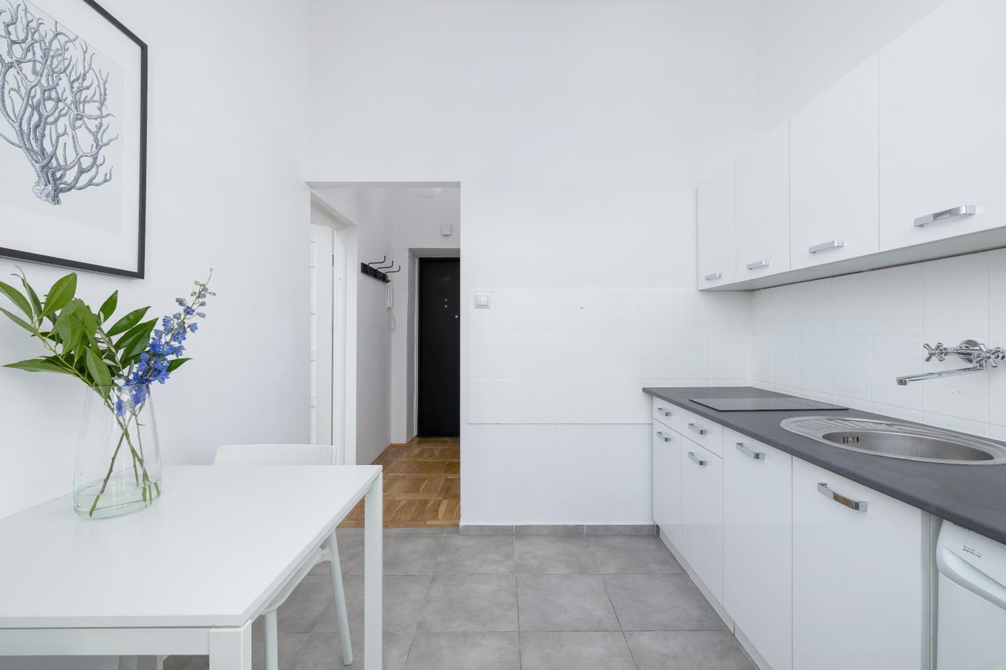 1-Bedroom Apartment - Dluga 65 Street Krakau Buitenkant foto